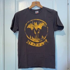Men's Junk Food Clothing Batman Graphic Tee - S